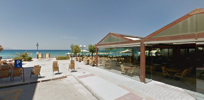 Cafe Mon Ami