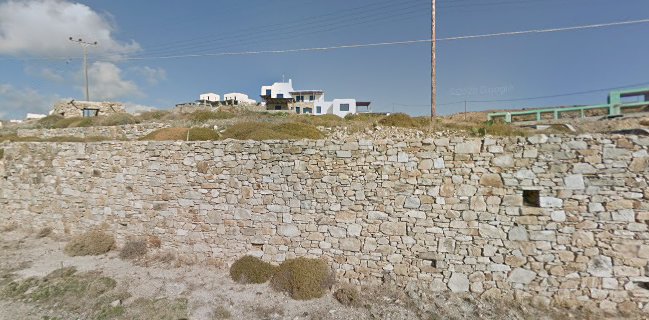 Salty Houses Pool Bar & Restaurant