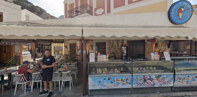 Taverna International